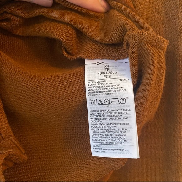 NWOT Banana Republic thong bodysuit with scoop neck - Picture 4 of 7